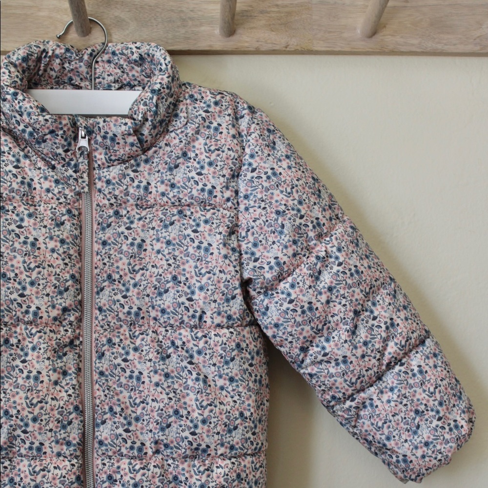 H & M girls puffer jacket 3-4 years